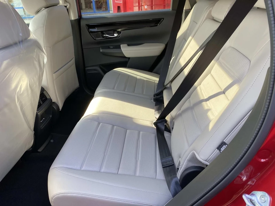 2026 Honda CR-V 6th Gen - Image 8 of 16