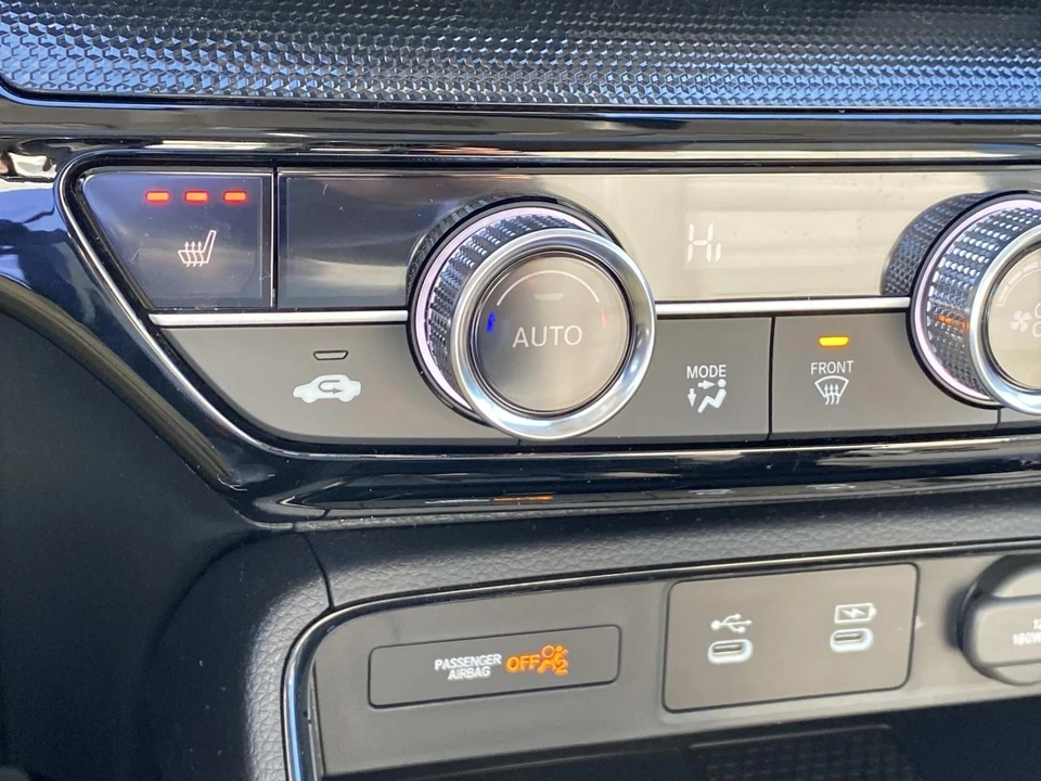2026 Honda CR-V 6th Gen - Image 13 of 16