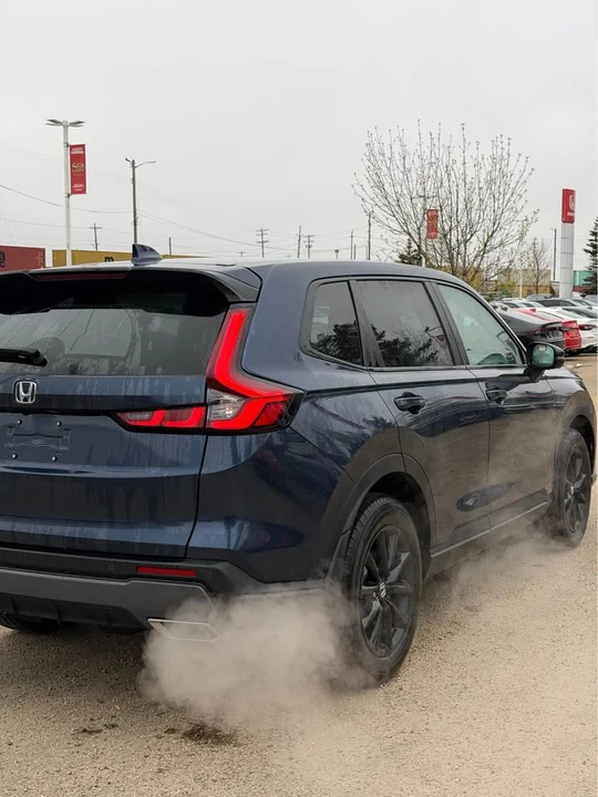 2026 Honda CR-V 6th Gen - Image 6 of 18