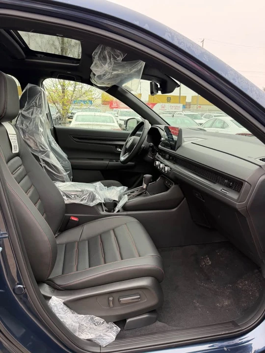 2026 Honda CR-V 6th Gen - Image 18 of 18