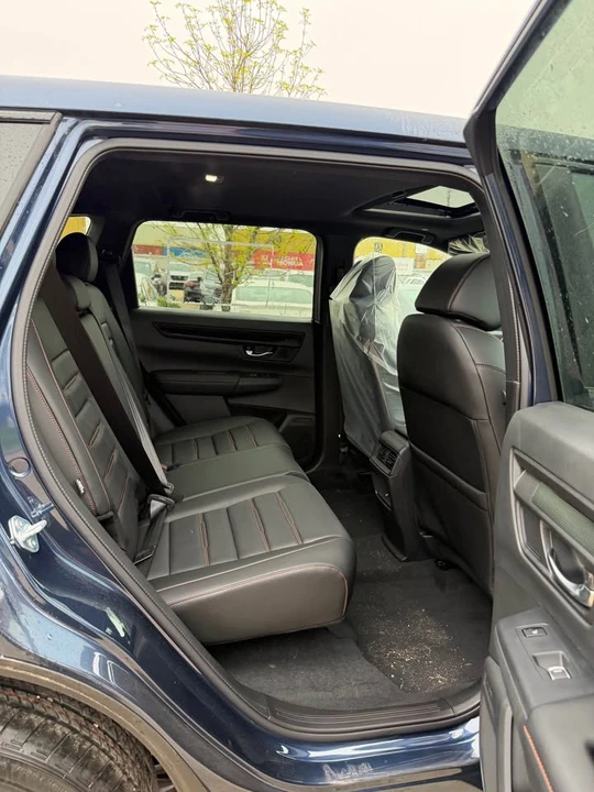 2026 Honda CR-V 6th Gen - Image 17 of 18