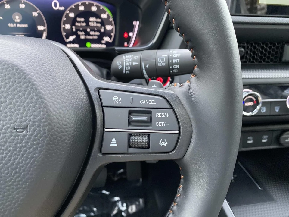 2026 Honda CR-V 6th Gen - Image 15 of 18
