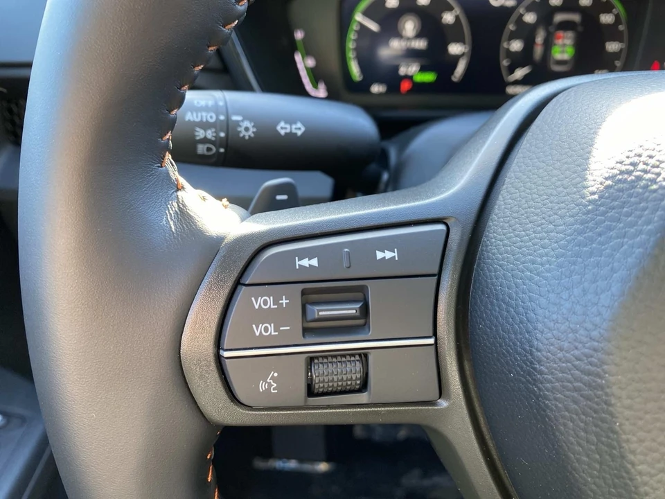 2026 Honda CR-V 6th Gen - Image 13 of 14