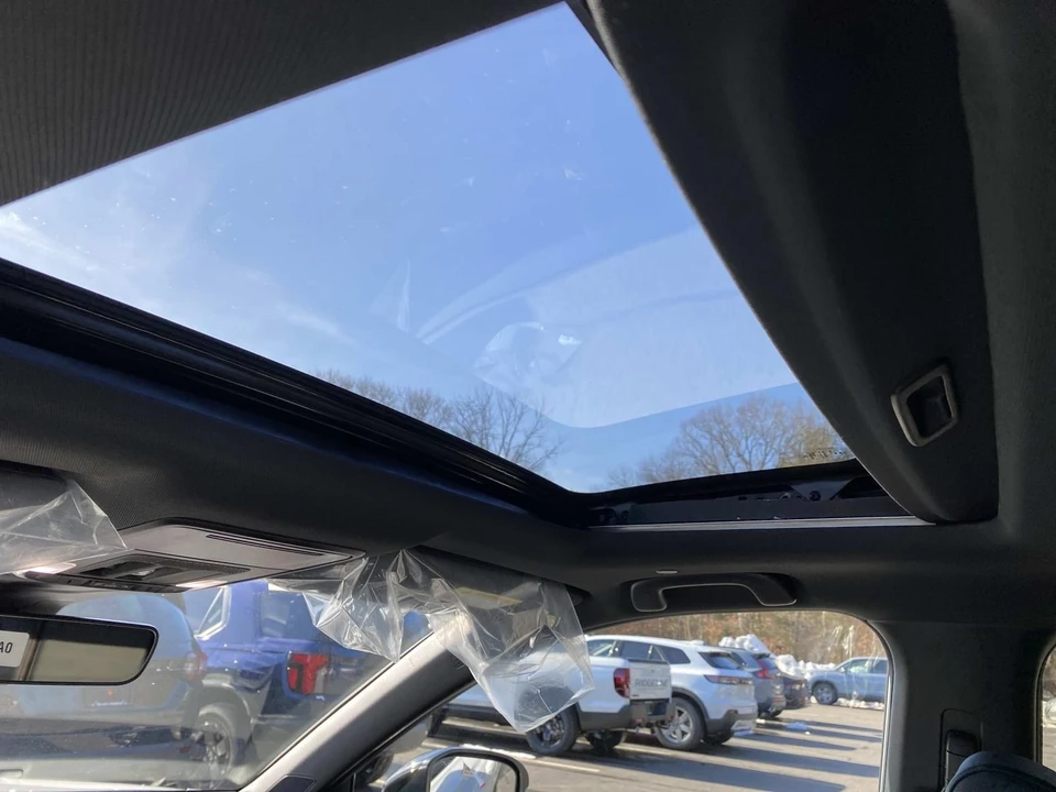 2026 Honda CR-V 6th Gen - Image 8 of 14