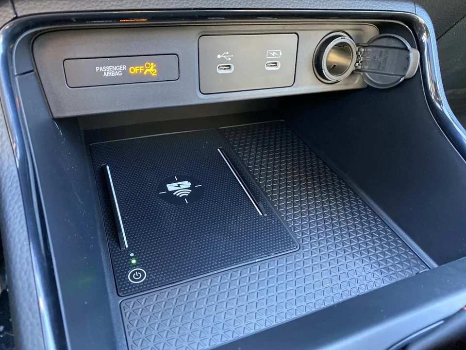 2026 Honda CR-V 6th Gen - Image 11 of 16