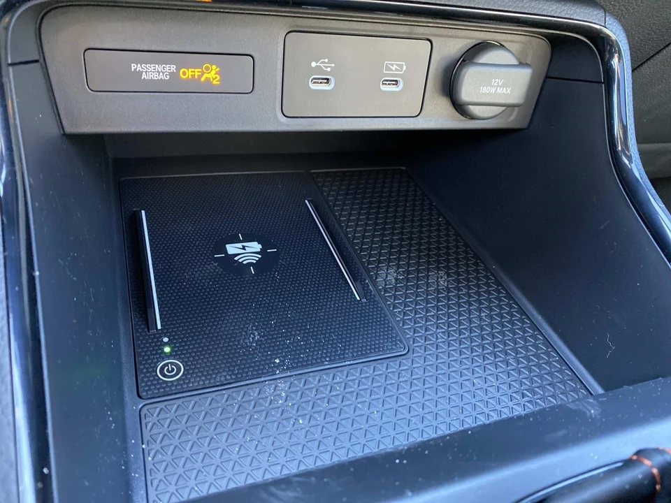 2026 Honda CR-V 6th Gen - Image 11 of 16