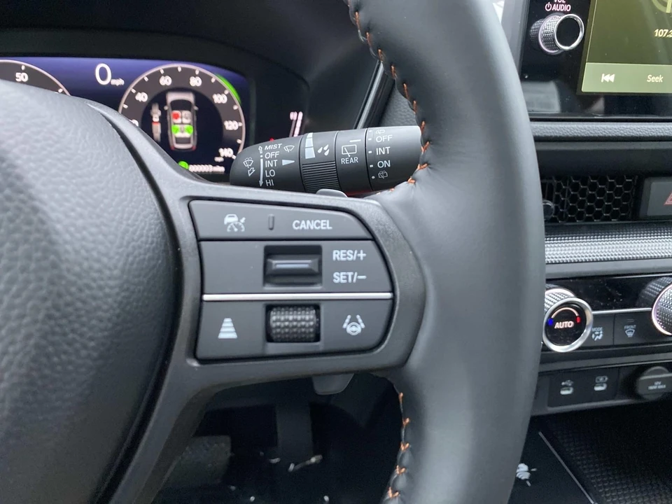 2026 Honda CR-V 6th Gen - Image 14 of 15