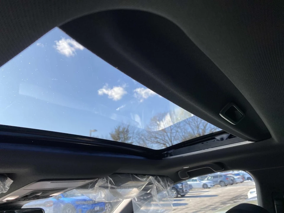 2026 Honda CR-V 6th Gen - Image 7 of 13