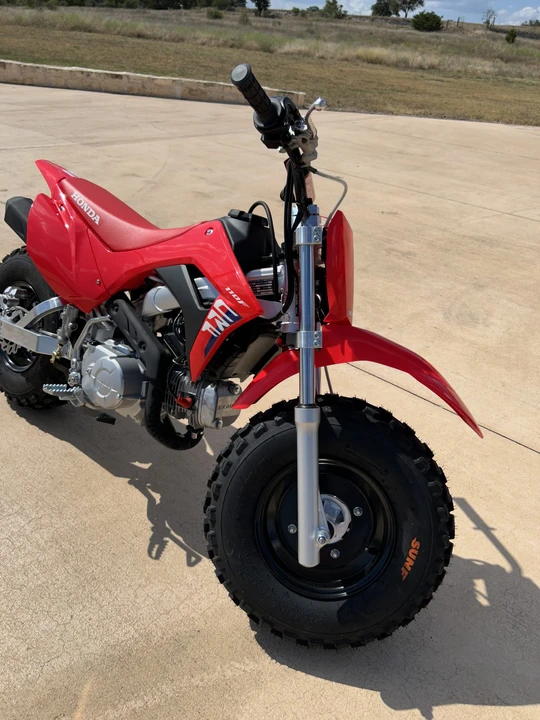 2026 Honda CRF - Image 19 of 31