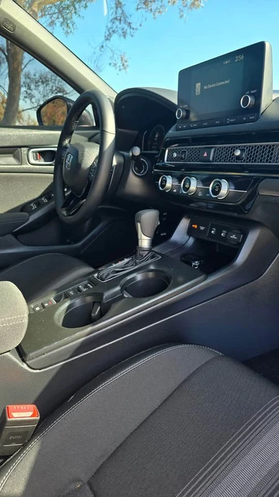 2026 Honda Civic 11th Gen - Image 5 of 15