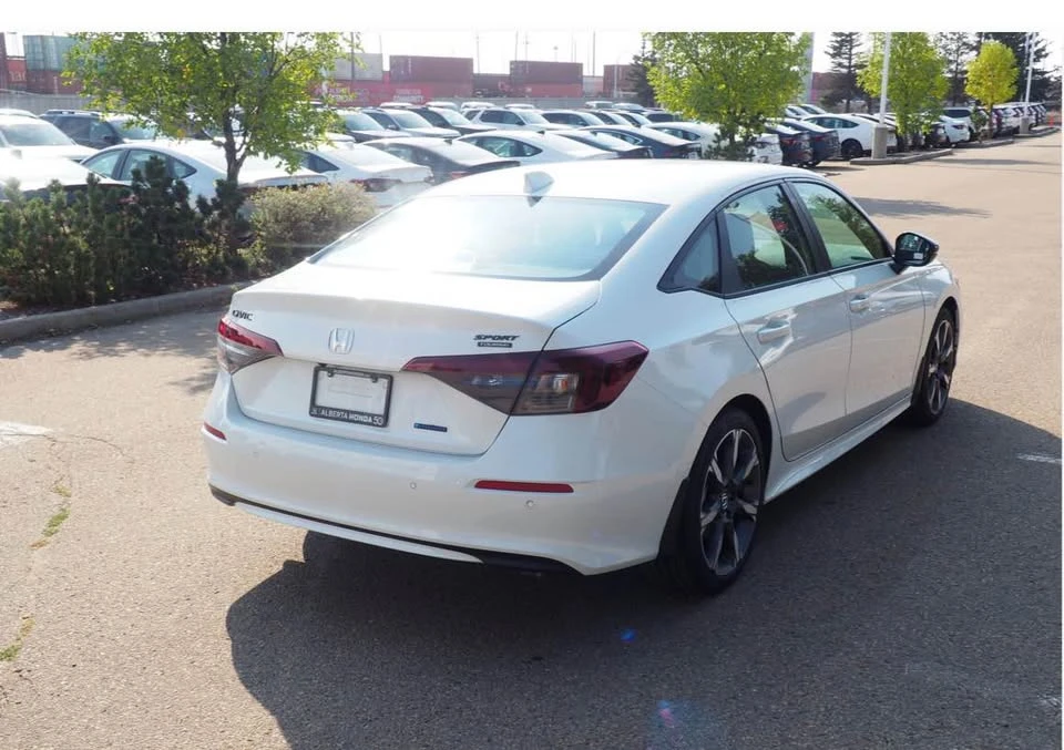 2026 Honda Civic 11th Gen - Image 2 of 12