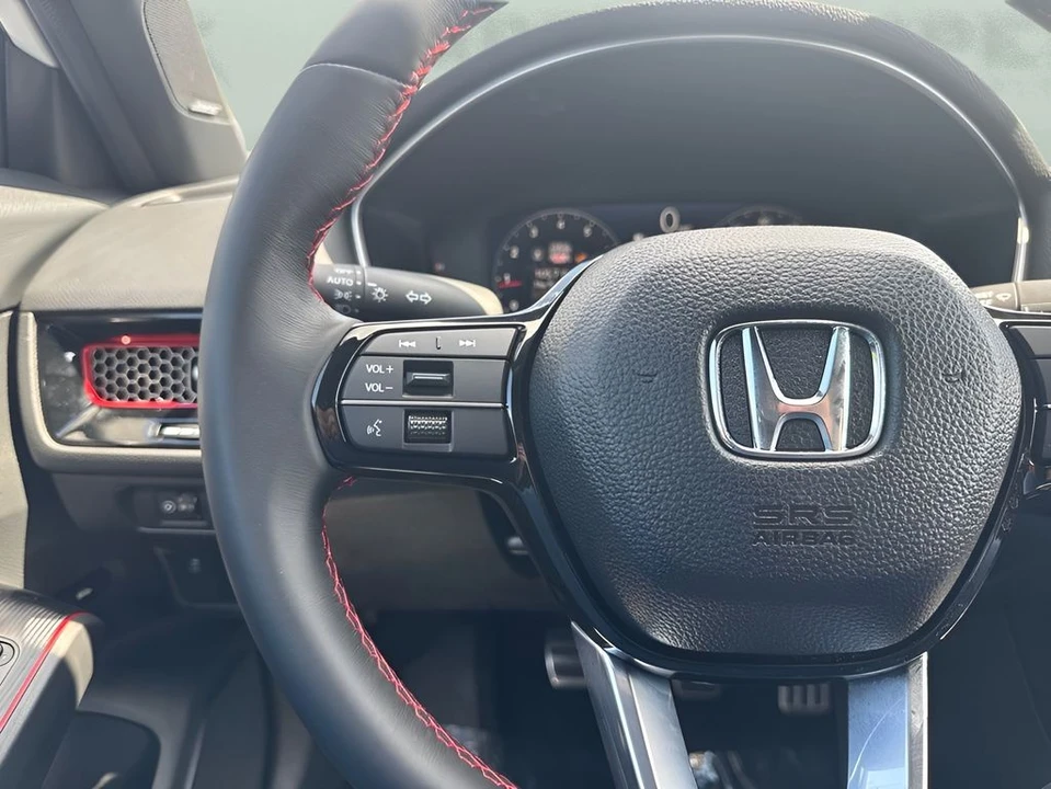 2026 Honda Civic 11th Gen - Image 16 of 31