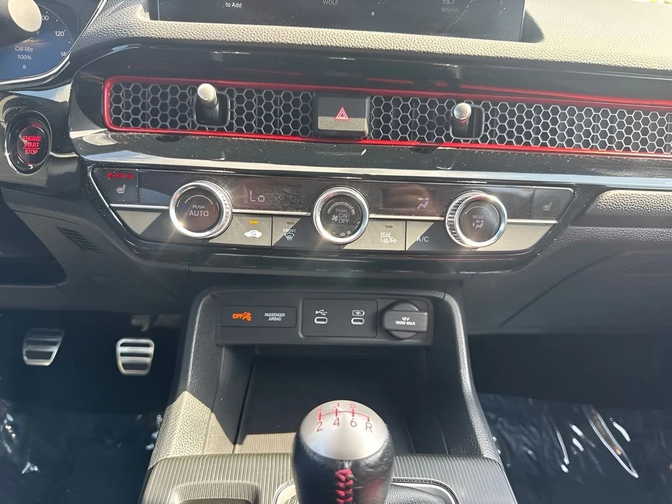 2026 Honda Civic 11th Gen - Image 21 of 31