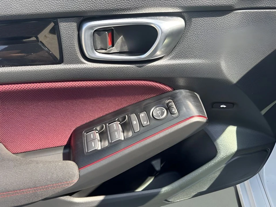 2026 Honda Civic 11th Gen - Image 27 of 31