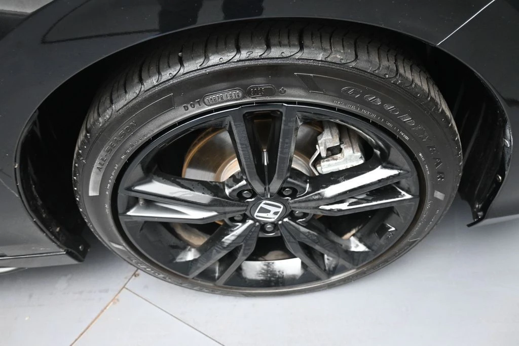2026 Honda Civic 11th Gen - Image 13 of 31