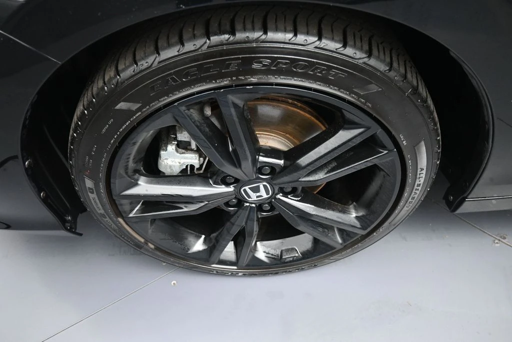2026 Honda Civic 11th Gen - Image 14 of 31