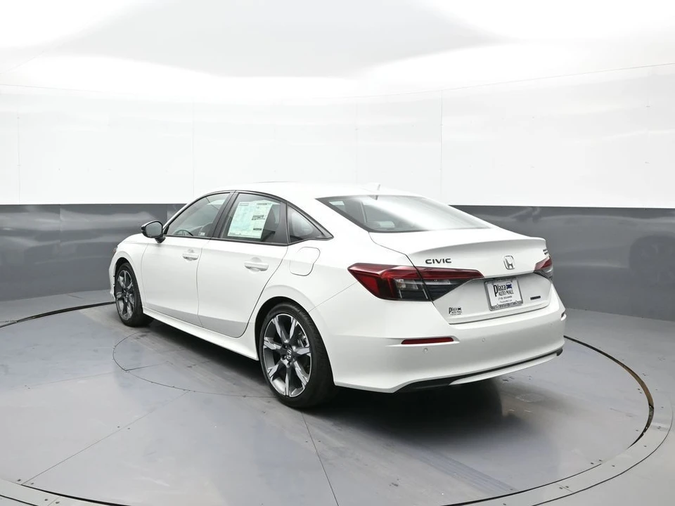 2026 Honda Civic 11th Gen - Image 8 of 21