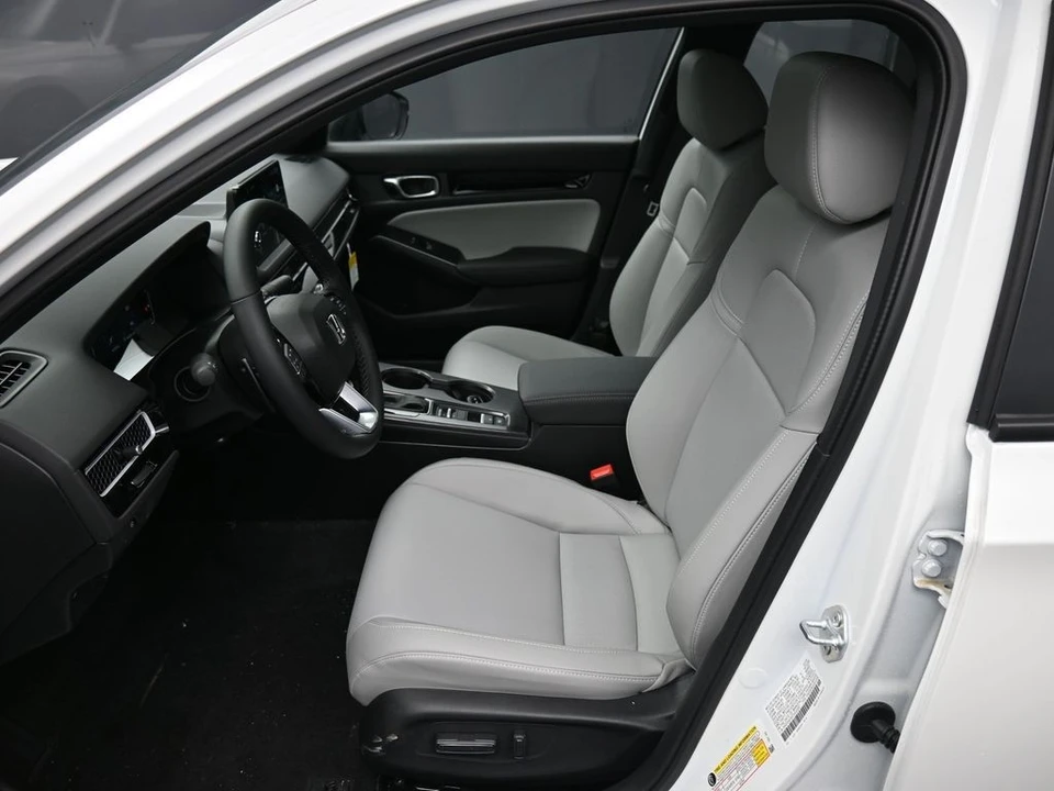 2026 Honda Civic 11th Gen - Image 19 of 21