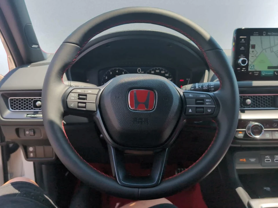 2026 Honda Civic 11th Gen - Image 18 of 29
