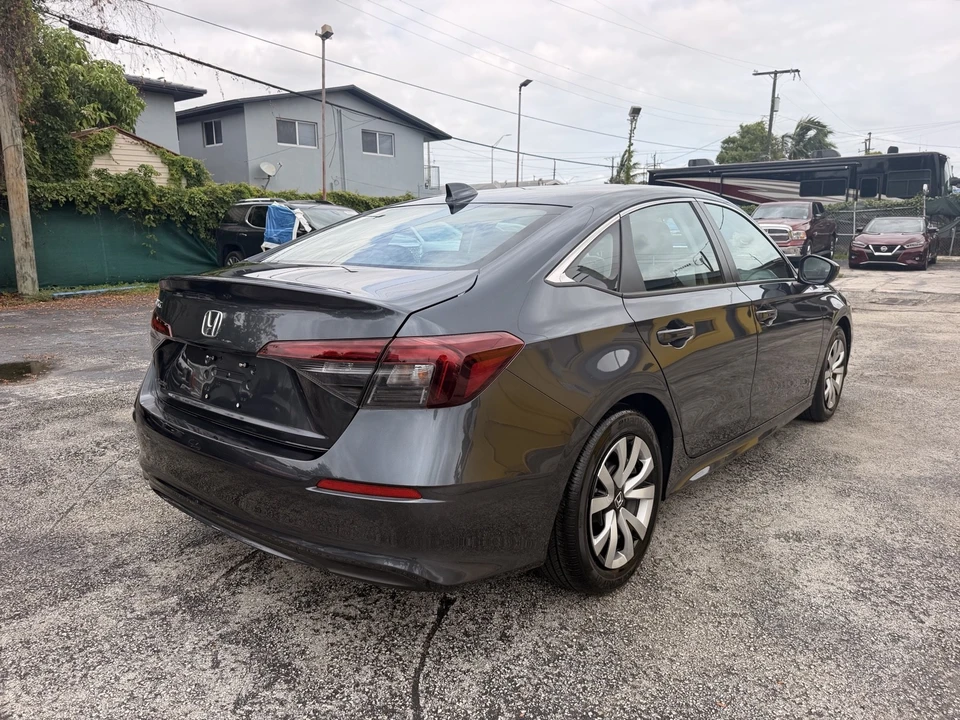 2026 Honda Civic 11th Gen - Image 11 of 24