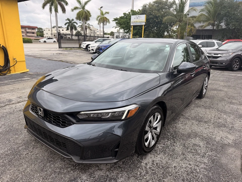 2026 Honda Civic 11th Gen - Image 3 of 24