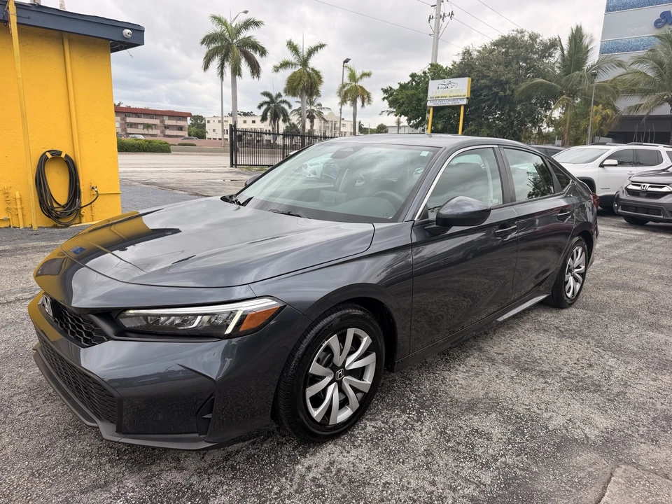 2026 Honda Civic 11th Gen - Image 4 of 24