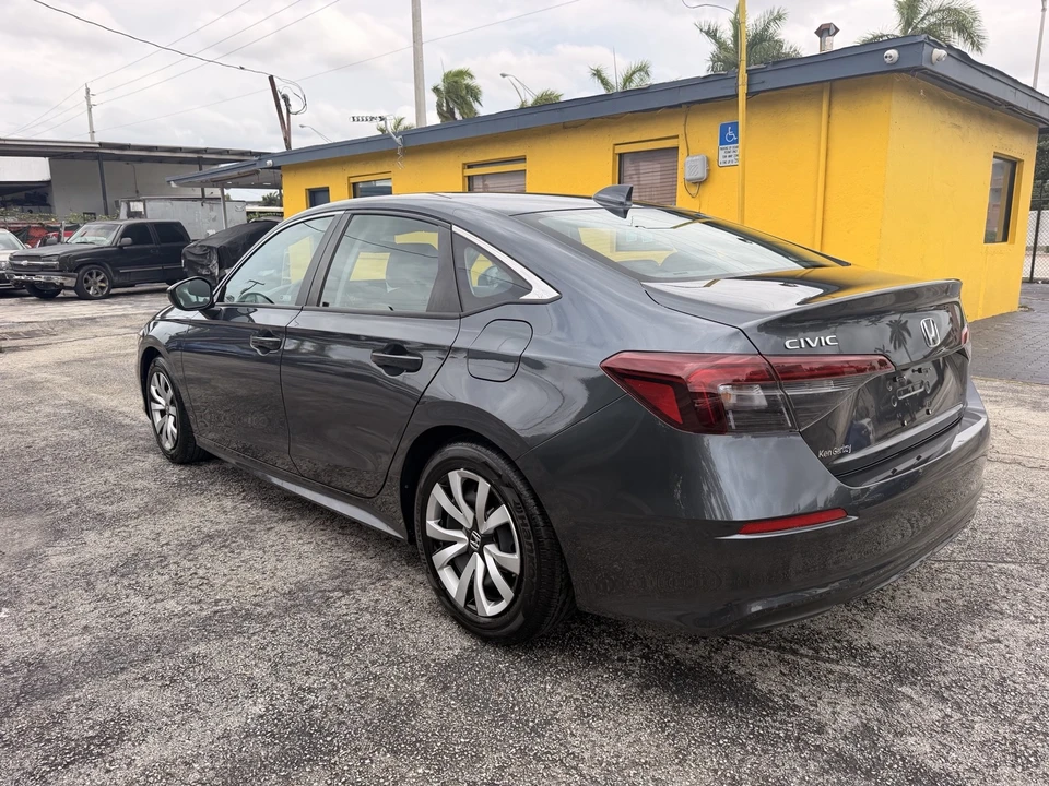 2026 Honda Civic 11th Gen - Image 16 of 24