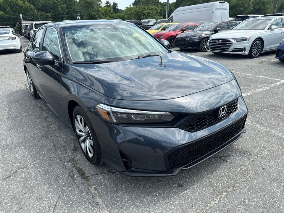 2026 Honda Civic 11th Gen - Image 2 of 5