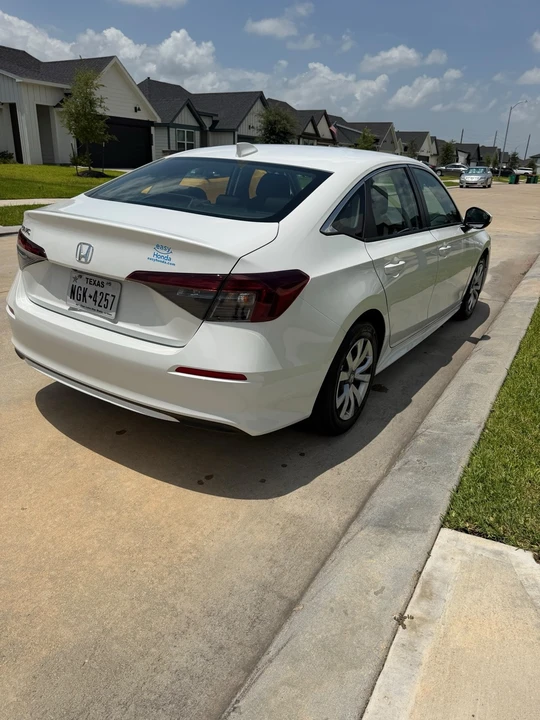 2026 Honda Civic 11th Gen - Image 4 of 16