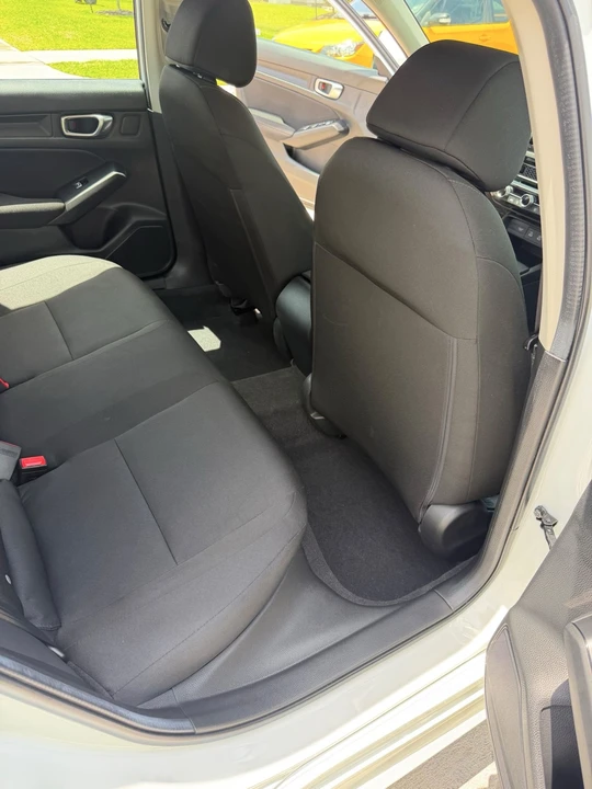 2026 Honda Civic 11th Gen - Image 12 of 16