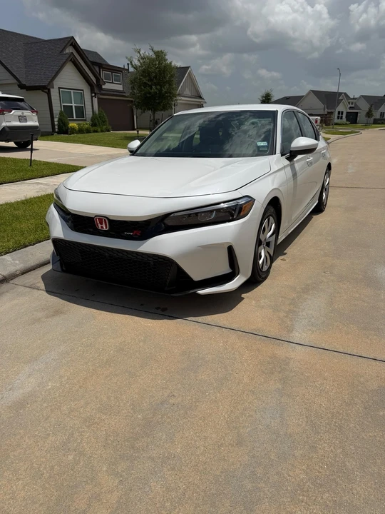 2026 Honda Civic 11th Gen - Image 2 of 16