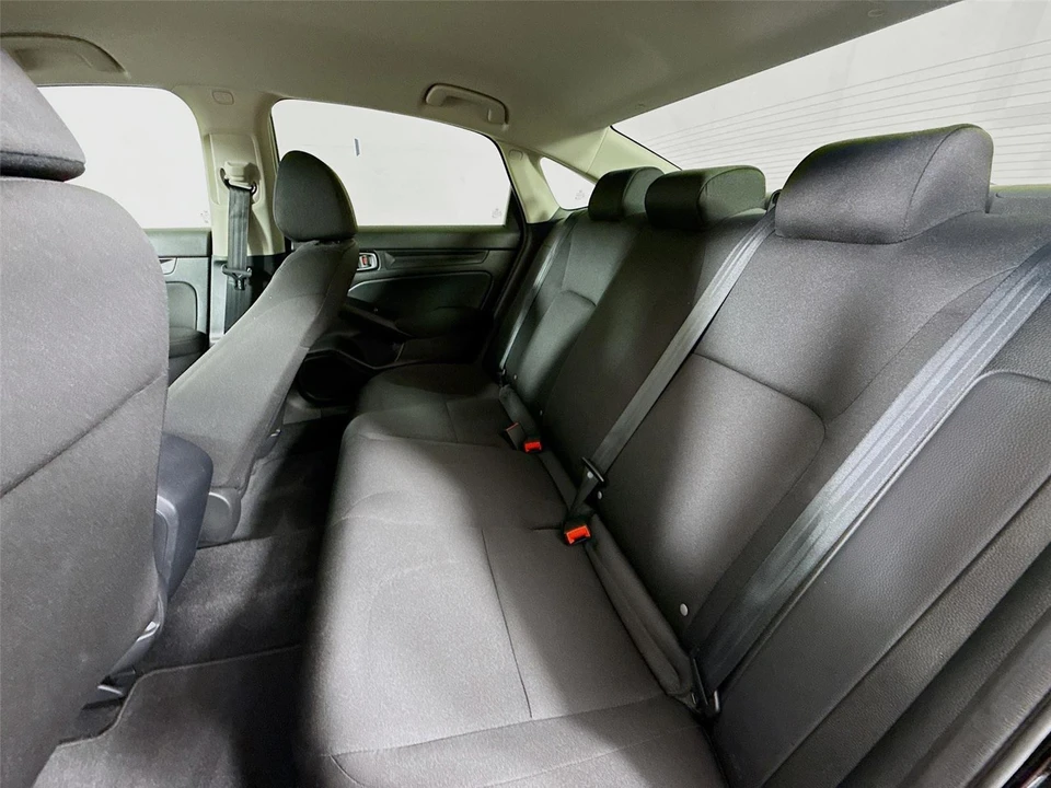2026 Honda Civic 11th Gen - Image 13 of 21