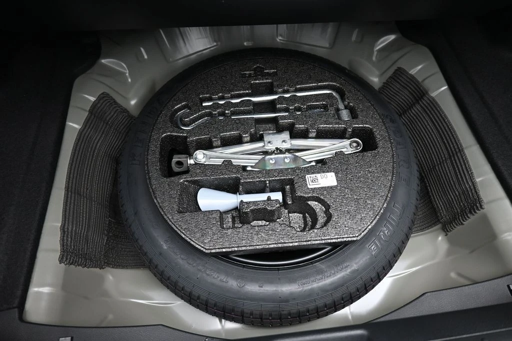 2026 Honda Civic 11th Gen - Image 22 of 31