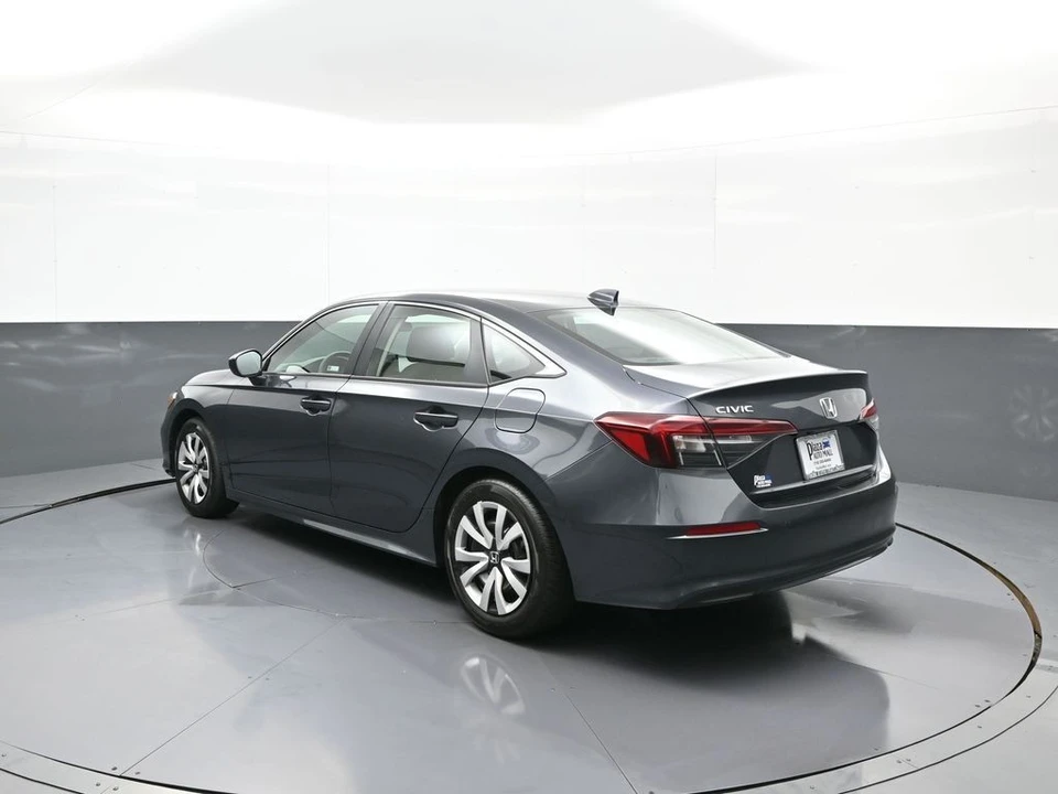2026 Honda Civic 11th Gen - Image 8 of 31