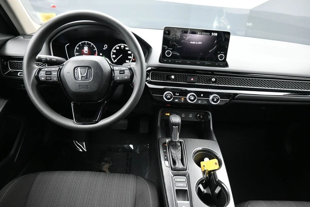 2026 Honda Civic 11th Gen - Image 19 of 31