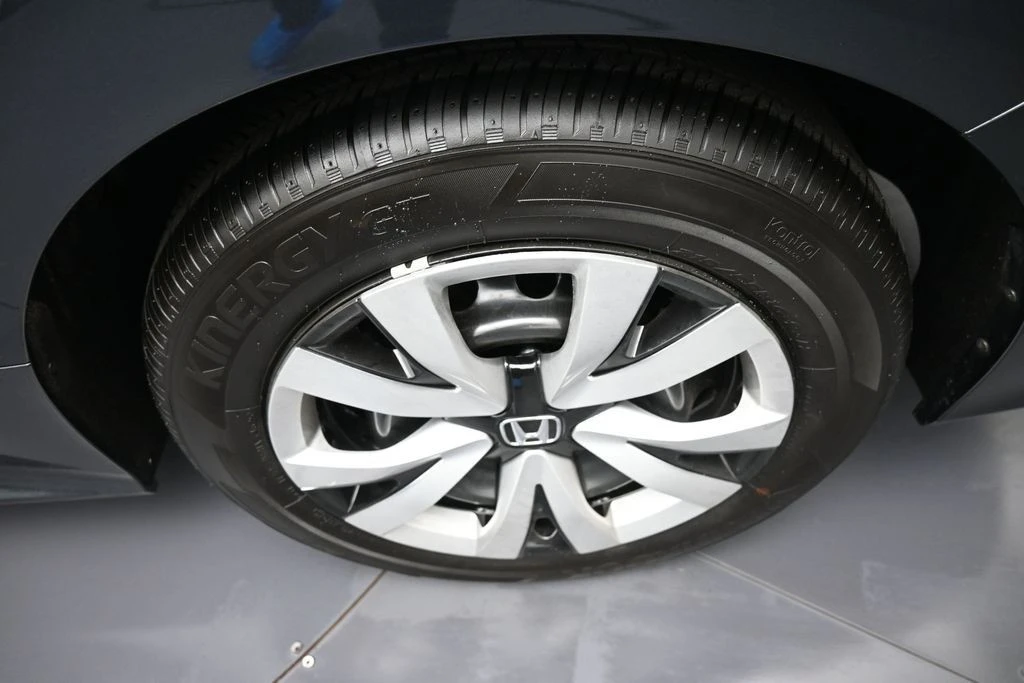 2026 Honda Civic 11th Gen - Image 15 of 31
