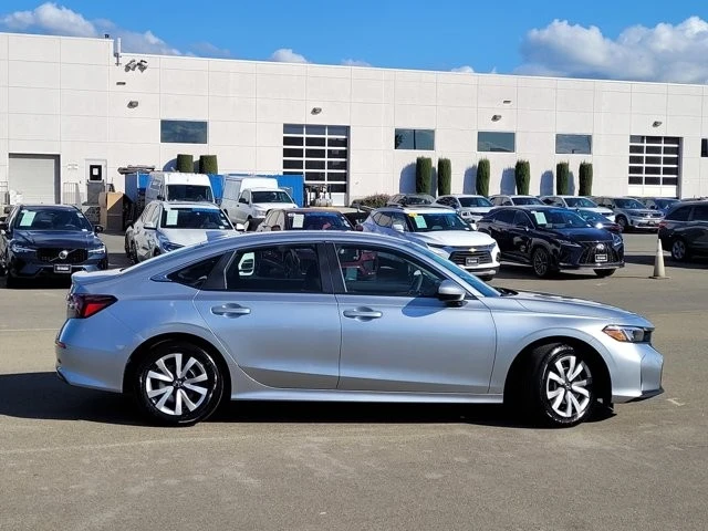2026 Honda Civic 11th Gen - Image 4 of 12