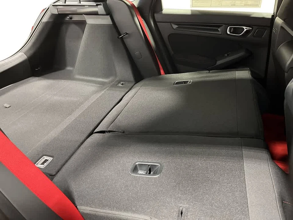2026 Honda Civic 11th Gen - Image 28 of 30
