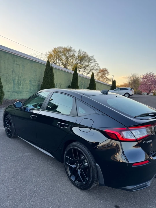 2026 Honda Civic 11th Gen - Image 6 of 18