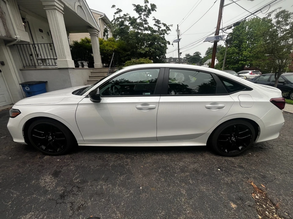 2026 Honda Civic 11th Gen - Image 3 of 14