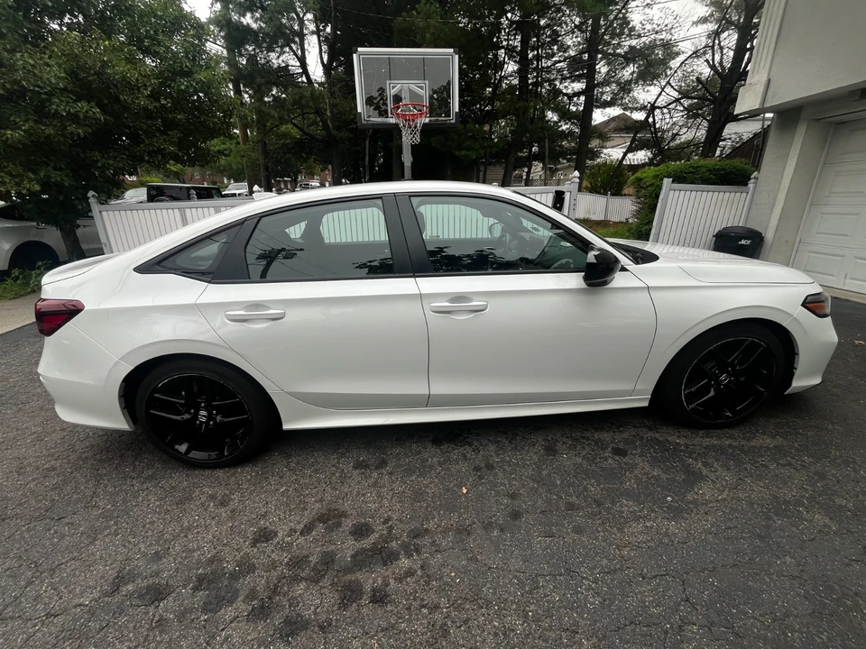 2026 Honda Civic 11th Gen - Image 2 of 14