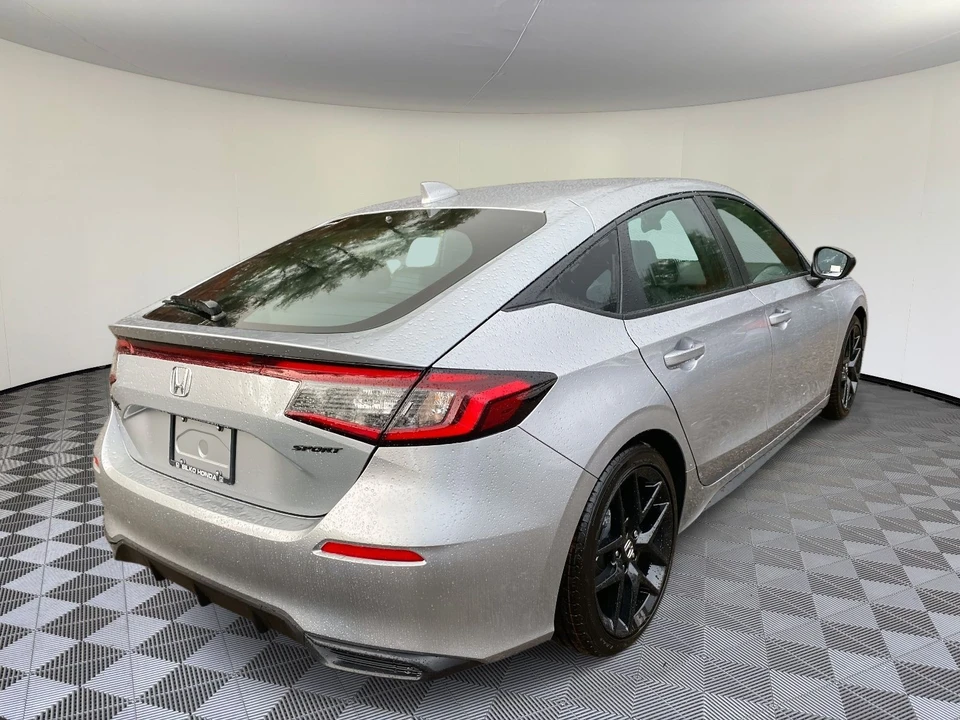 2026 Honda Civic 11th Gen - Image 4 of 14