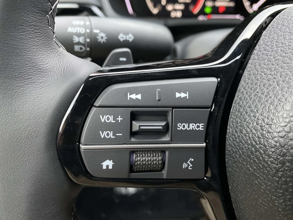2026 Honda Civic 11th Gen - Image 13 of 14