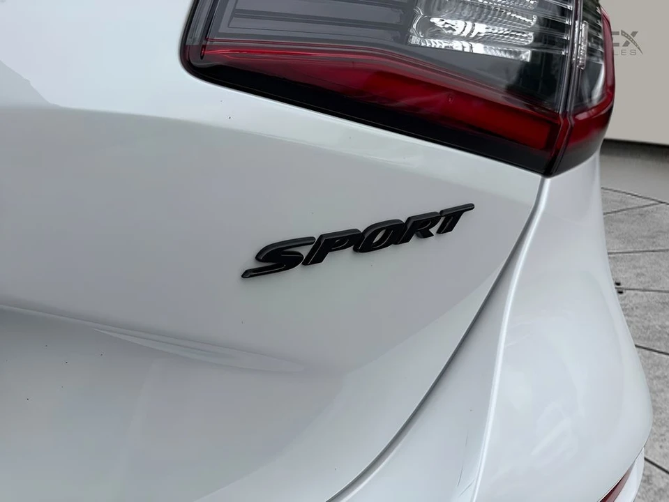2026 Honda Civic 11th Gen - Image 27 of 31