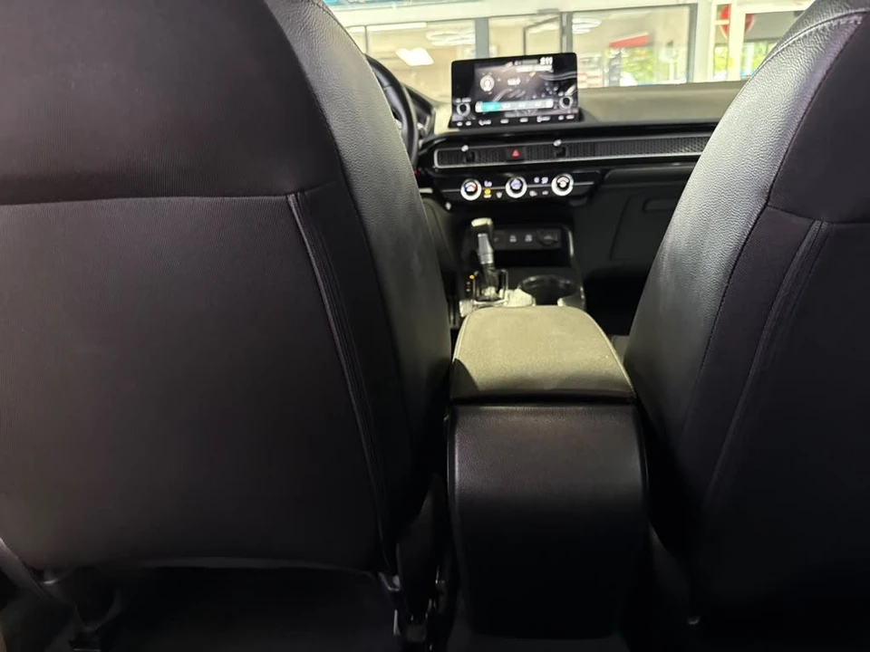 2026 Honda Civic 11th Gen - Image 22 of 31