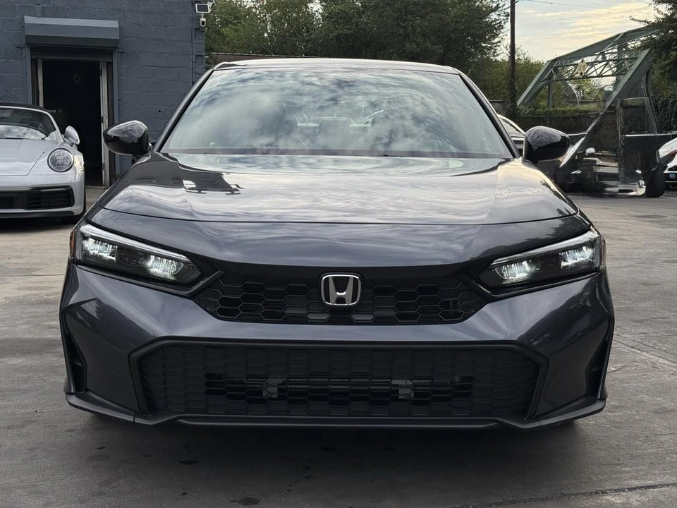 2026 Honda Civic 11th Gen - Image 2 of 30