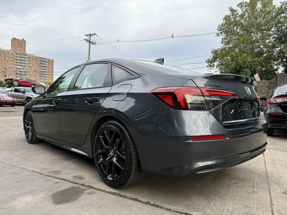 2026 Honda Civic 11th Gen - Image 5 of 30