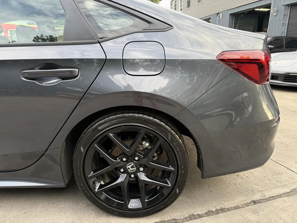 2026 Honda Civic 11th Gen - Image 15 of 30