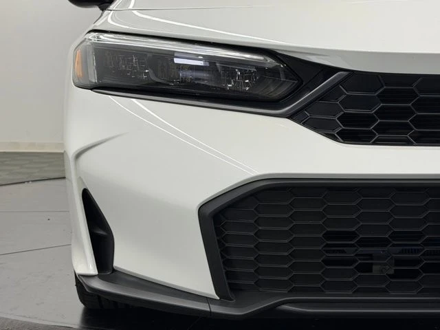 2026 Honda Civic 11th Gen - Image 7 of 31
