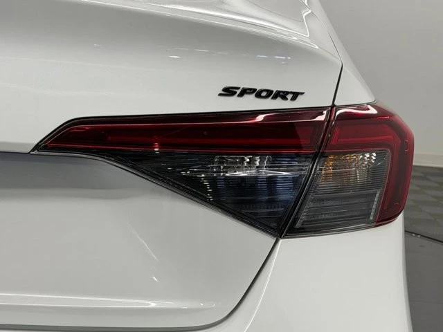2026 Honda Civic 11th Gen - Image 12 of 31